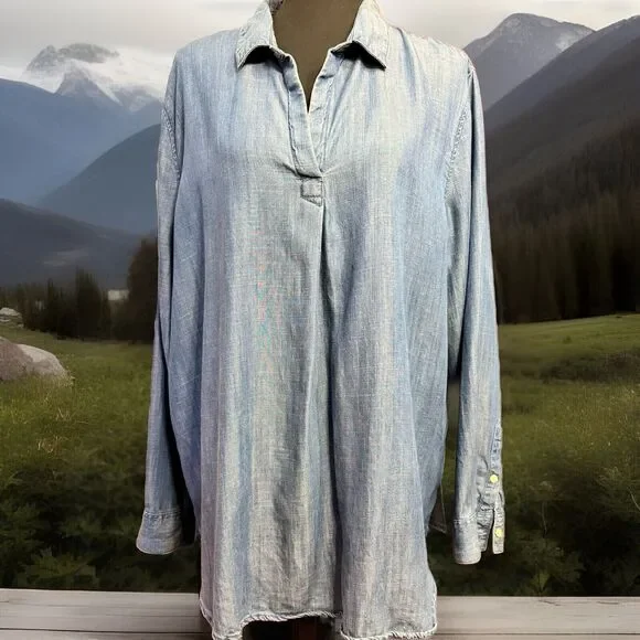 COPY - Banana Republic Shirt XL Womens Boyfriend Fit Casual Beachy Coastal Lage… - Picture 1 of 6